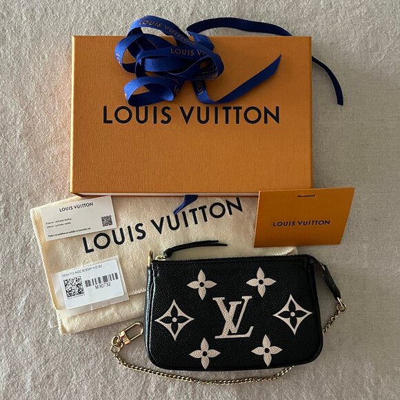 Louis Vuitton Mini Pochette Empreinte Embossed Leather - Authentic - Picture 17 of 17